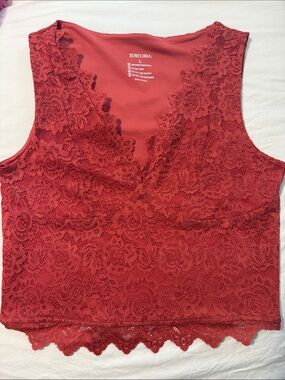 Red Lace V-Neck Sleeveless top